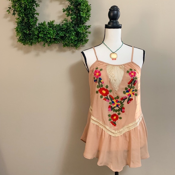 Joy Han Tops - Va Va tank with floral embroidery xs EUC